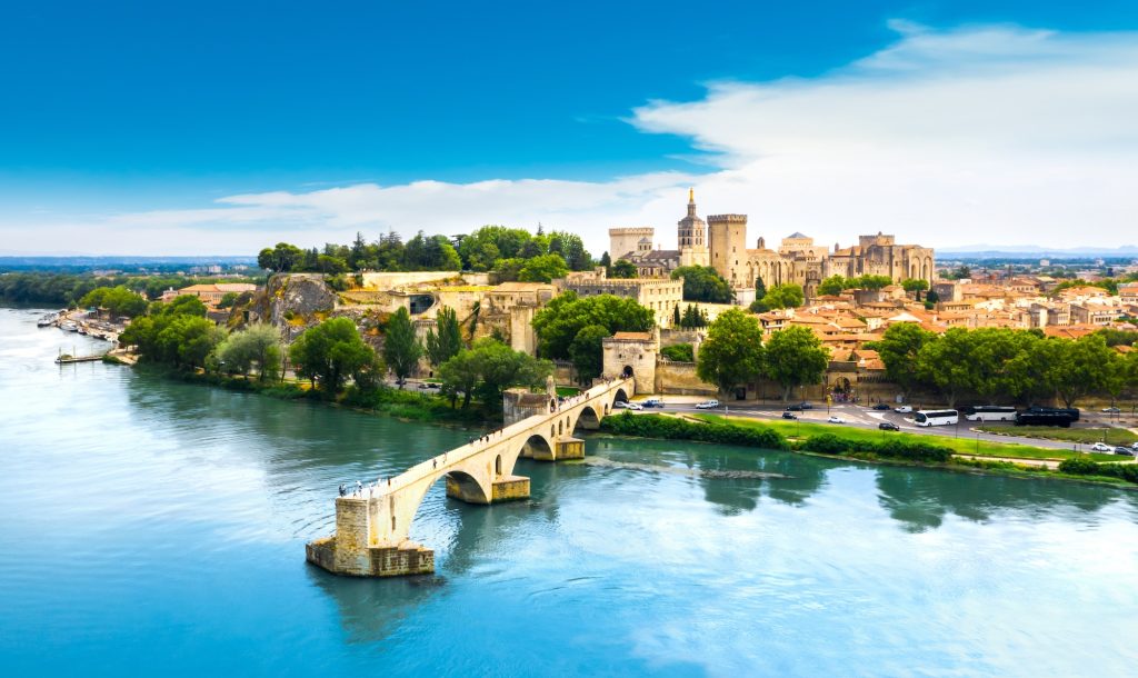 
Couveuse-pce-a-avignon